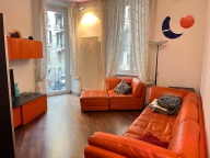 Visualizza le foto dell'immobile