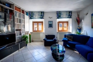 Visualizza le foto dell'immobile