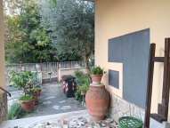 Visualizza le foto dell'immobile