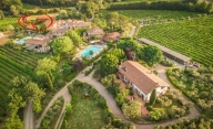 Visualizza le foto dell'immobile