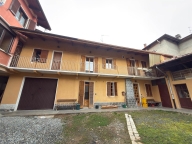 Visualizza le foto dell'immobile