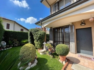 Visualizza le foto dell'immobile Visualizza le foto dell'immobile