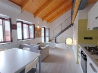 Visualizza le foto dell'immobile
