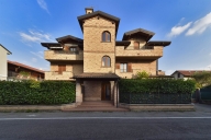 Visualizza le foto dell'immobile Visualizza le foto dell'immobile