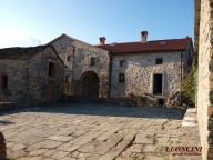 Visualizza le foto dell'immobile