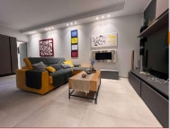 Visualizza le foto dell'immobile