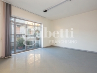 Visualizza le foto dell'immobile Visualizza le foto dell'immobile