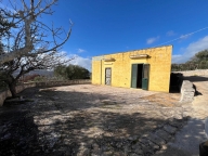 Visualizza le foto dell'immobile