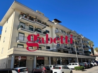 Visualizza le foto dell'immobile Visualizza le foto dell'immobile