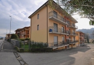 Visualizza le foto dell'immobile