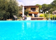 Visualizza le foto dell'immobile