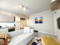 Visualizza le foto dell'immobile