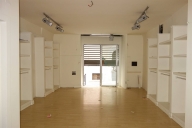 Visualizza le foto dell'immobile