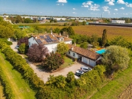 Visualizza le foto dell'immobile