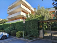 Visualizza le foto dell'immobile Visualizza le foto dell'immobile