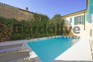 Visualizza le foto dell'immobile Visualizza le foto dell'immobile