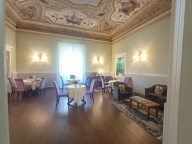 Visualizza le foto dell'immobile