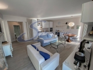 Visualizza le foto dell'immobile Visualizza le foto dell'immobile