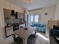 Visualizza le foto dell'immobile