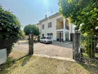 Visualizza le foto dell'immobile Visualizza le foto dell'immobile