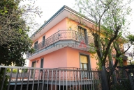 Visualizza le foto dell'immobile Visualizza le foto dell'immobile