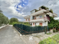 Visualizza le foto dell'immobile Visualizza le foto dell'immobile