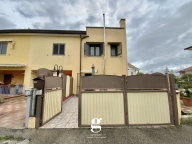 Visualizza le foto dell'immobile Visualizza le foto dell'immobile