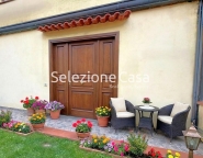 Visualizza le foto dell'immobile