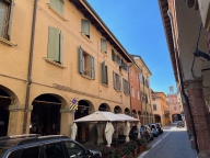 Visualizza le foto dell'immobile