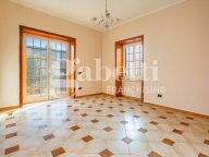 Visualizza le foto dell'immobile Visualizza le foto dell'immobile