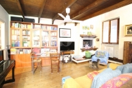 Visualizza le foto dell'immobile