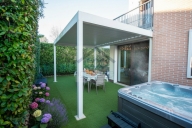 Visualizza le foto dell'immobile