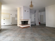 Visualizza le foto dell'immobile Visualizza le foto dell'immobile