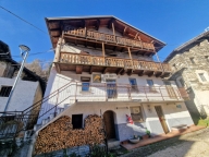 Visualizza le foto dell'immobile