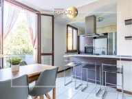 Visualizza le foto dell'immobile