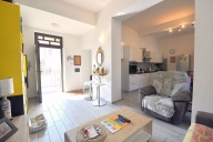 Visualizza le foto dell'immobile