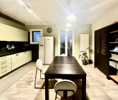 Visualizza le foto dell'immobile