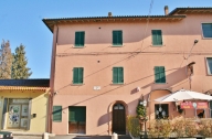Visualizza le foto dell'immobile