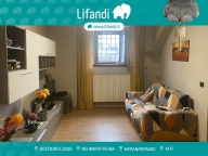 Visualizza le foto dell'immobile