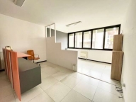 Visualizza le foto dell'immobile Visualizza le foto dell'immobile