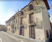 Visualizza le foto dell'immobile