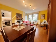 Visualizza le foto dell'immobile