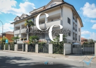 Visualizza le foto dell'immobile Visualizza le foto dell'immobile