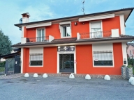 Visualizza le foto dell'immobile Visualizza le foto dell'immobile