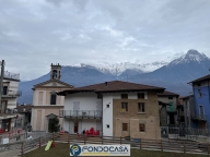 Visualizza le foto dell'immobile