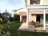 Visualizza le foto dell'immobile