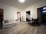 Visualizza le foto dell'immobile Visualizza le foto dell'immobile