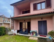 Visualizza le foto dell'immobile