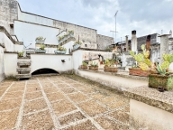 Visualizza le foto dell'immobile