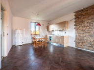 Visualizza le foto dell'immobile Visualizza le foto dell'immobile